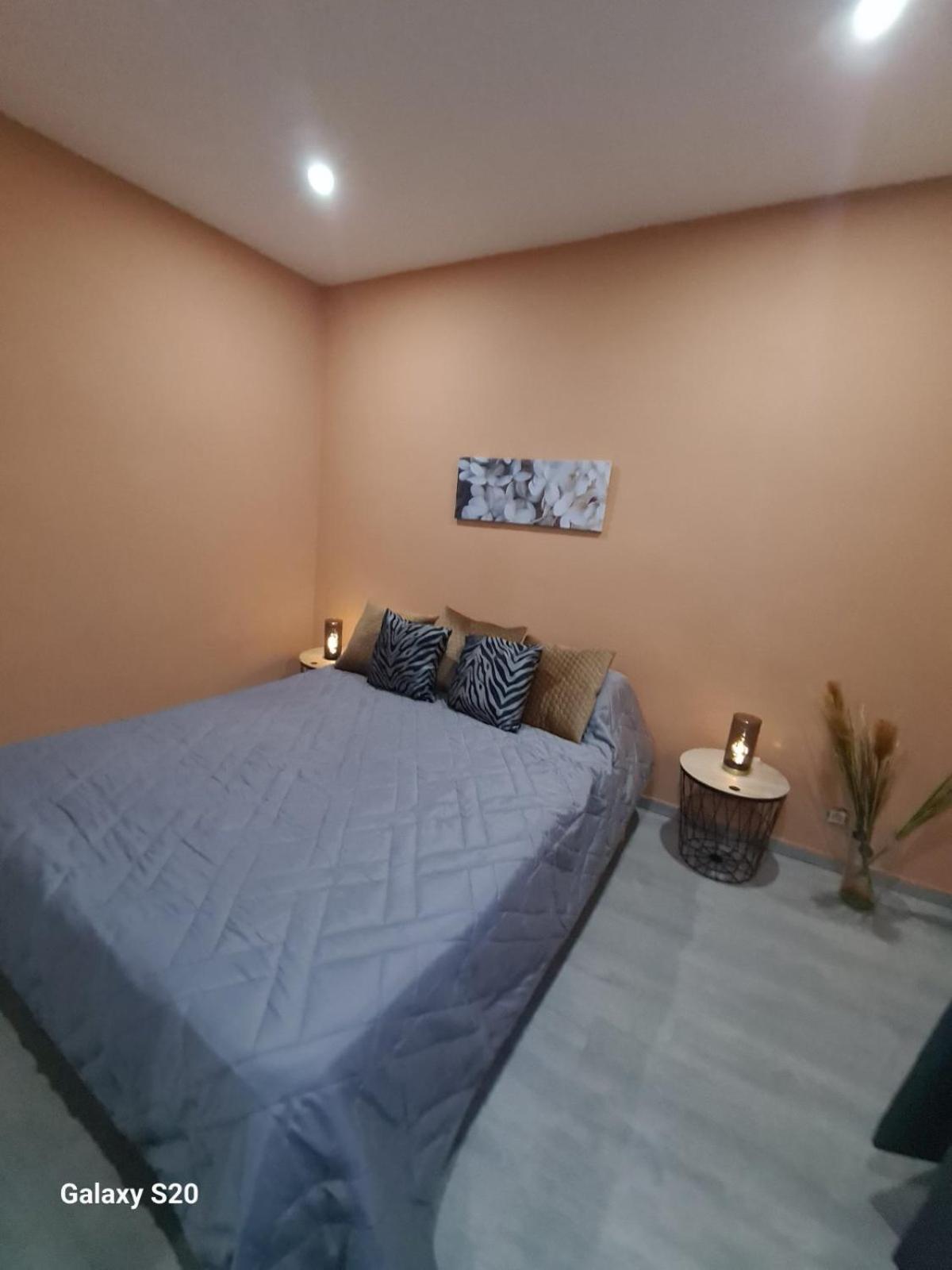 Liege Apartment Серен Екстериор снимка