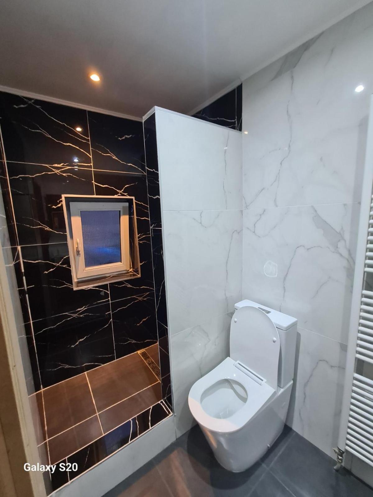 Liege Apartment Серен Екстериор снимка
